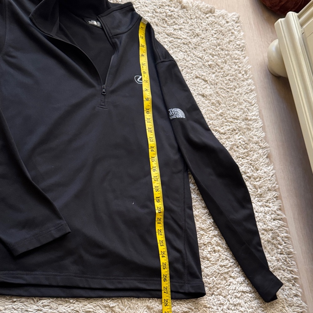 The North Face Men's Black Performance Jacket - Picture 4 of 5